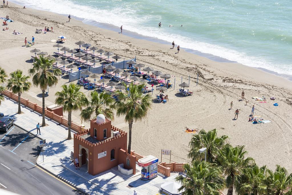 RENTHAS Benalmadena Playa Apartment Bagian luar foto