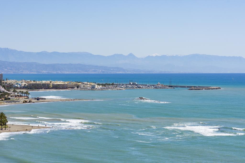 RENTHAS Benalmadena Playa Apartment Bagian luar foto