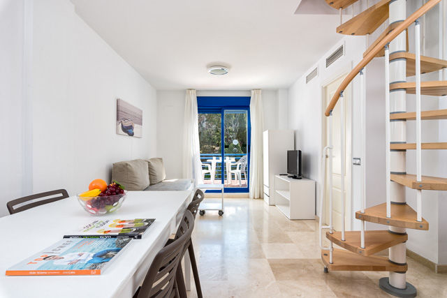 RENTHAS Benalmadena Playa Apartment Bagian luar foto
